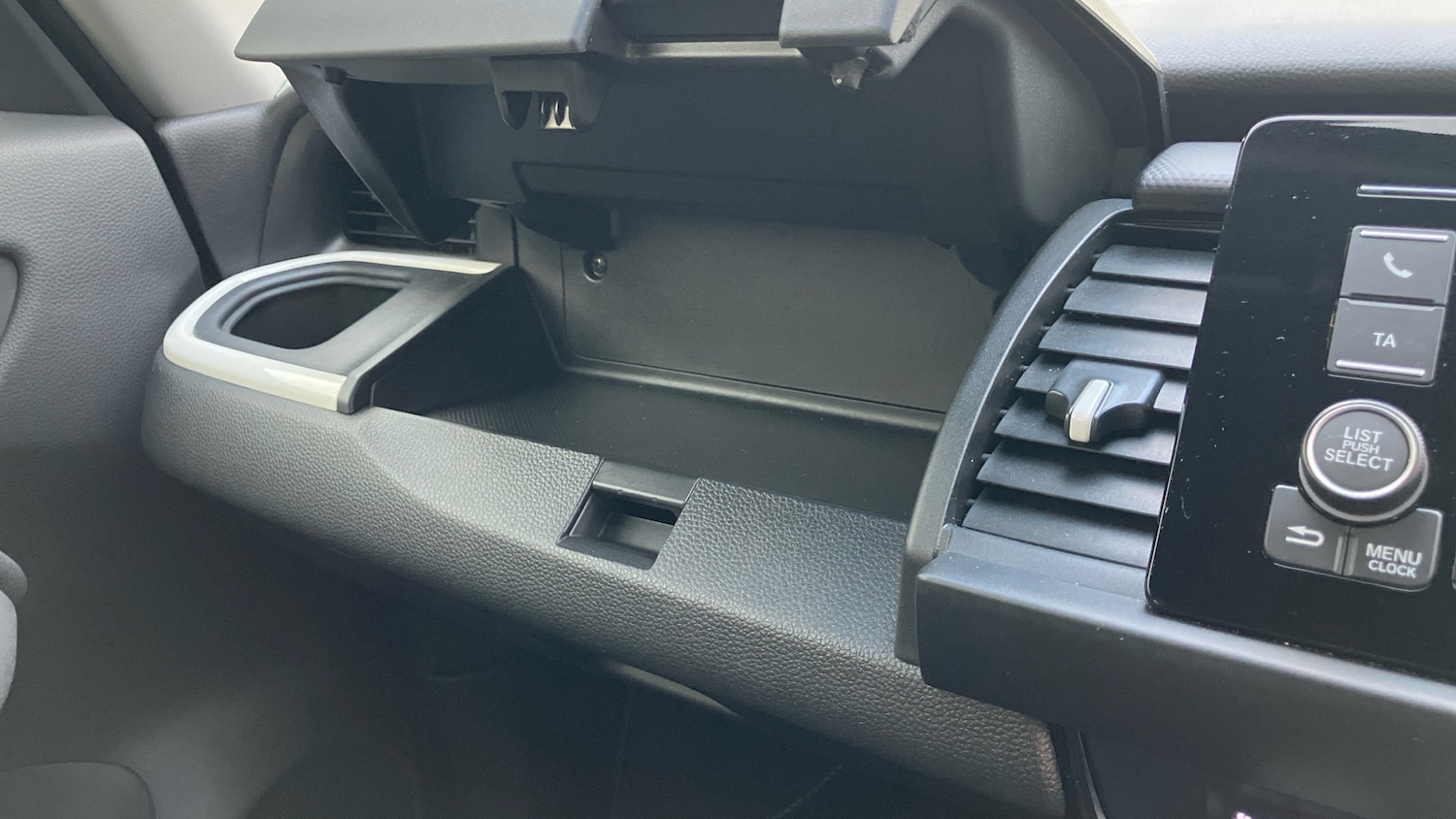 Used Honda Jazz 2023 for sale - 76566168: Photo 23