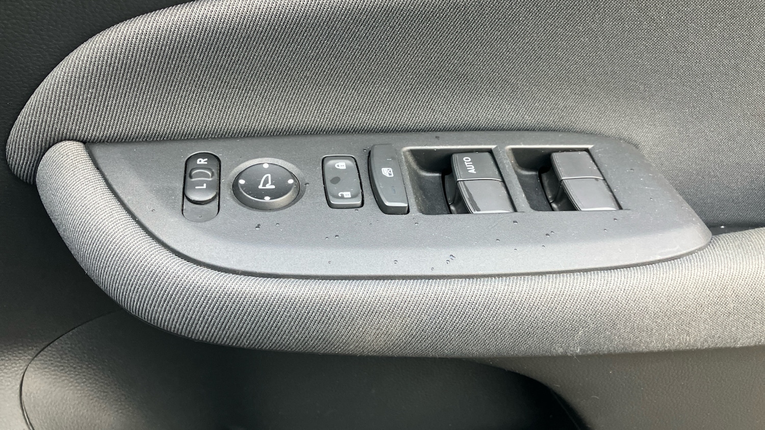 Used Honda Jazz 2023 for sale - 76566168: Photo 32