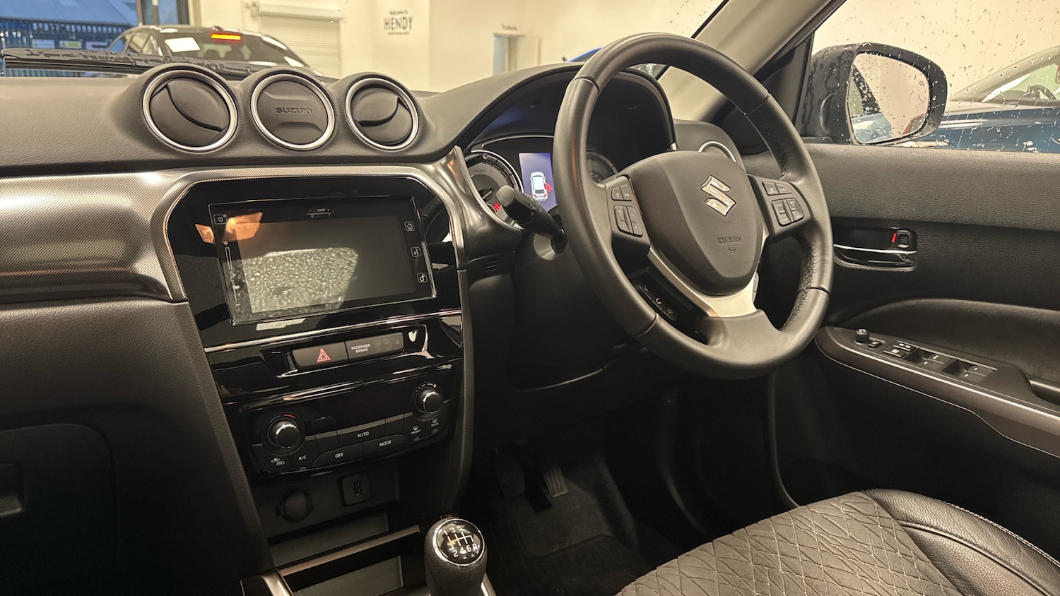 Used Suzuki Vitara 2022 for sale - 76877765: Photo 2