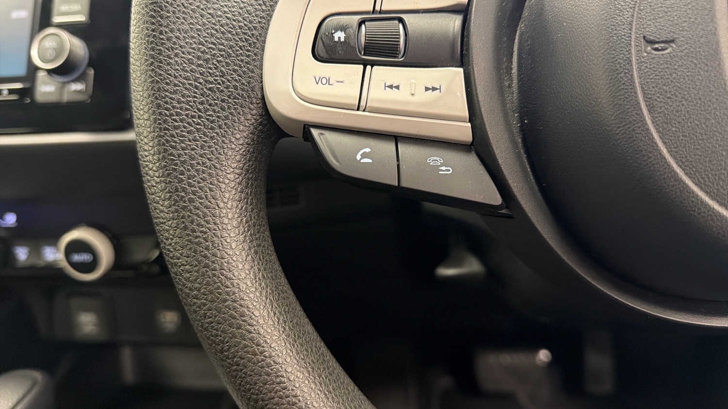 Used Honda Jazz 2023 for sale - 76566219: Photo 14