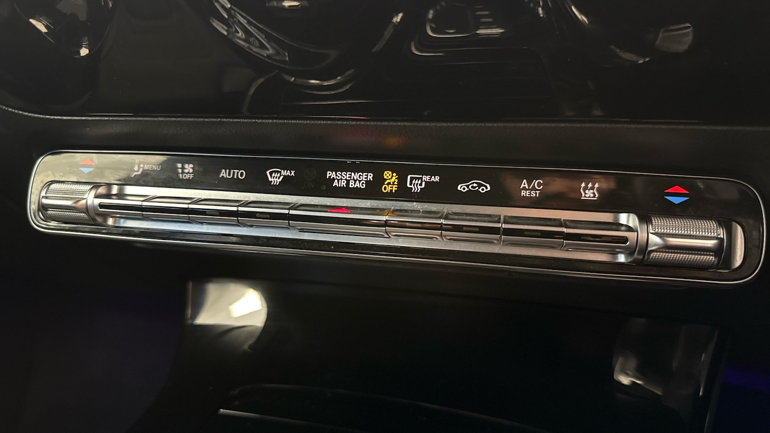 Used Mercedes-Benz CLA 2023 for sale - 76381876: Photo 21