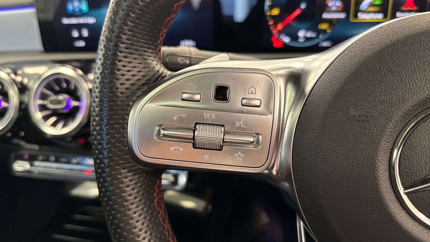 Used Mercedes-Benz CLA 2023 for sale - 76381876: Photo 34