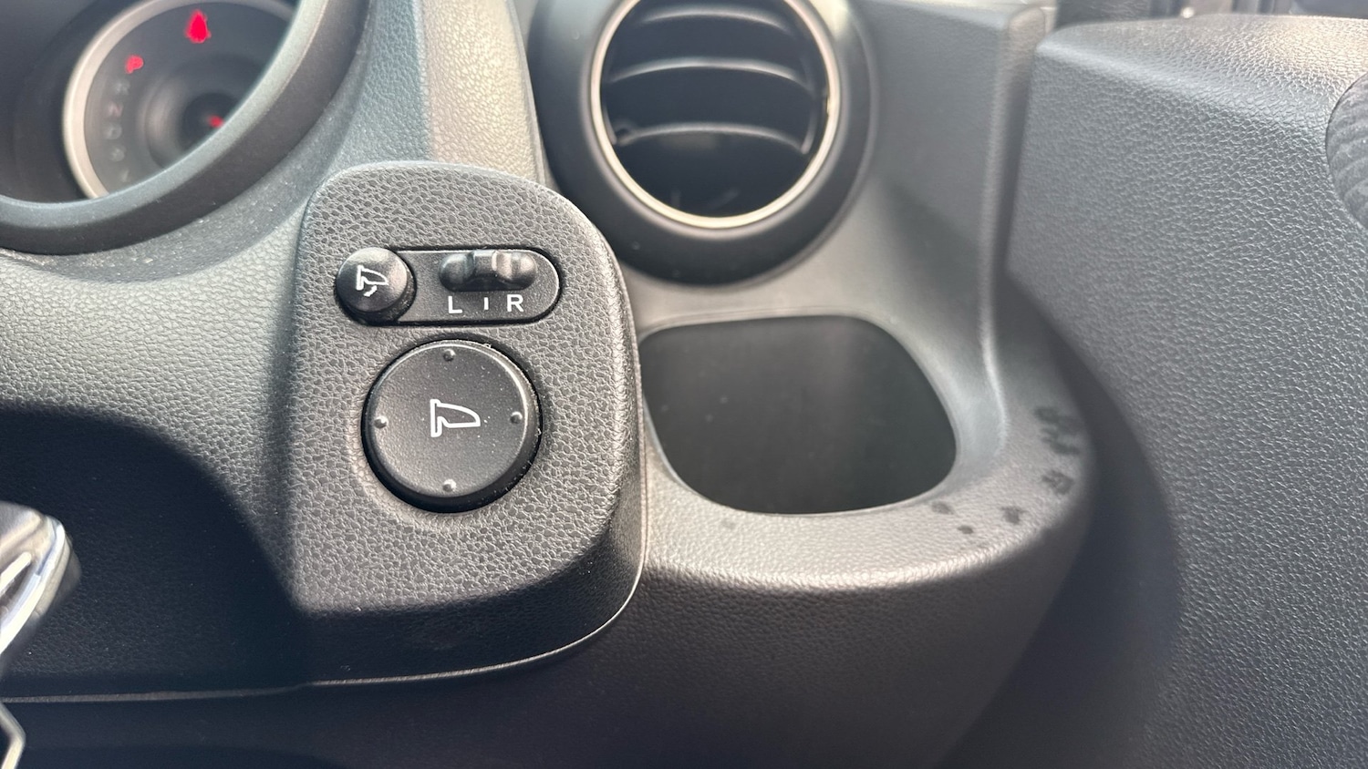 Used Honda Jazz 2015 for sale - 76479445: Photo 25