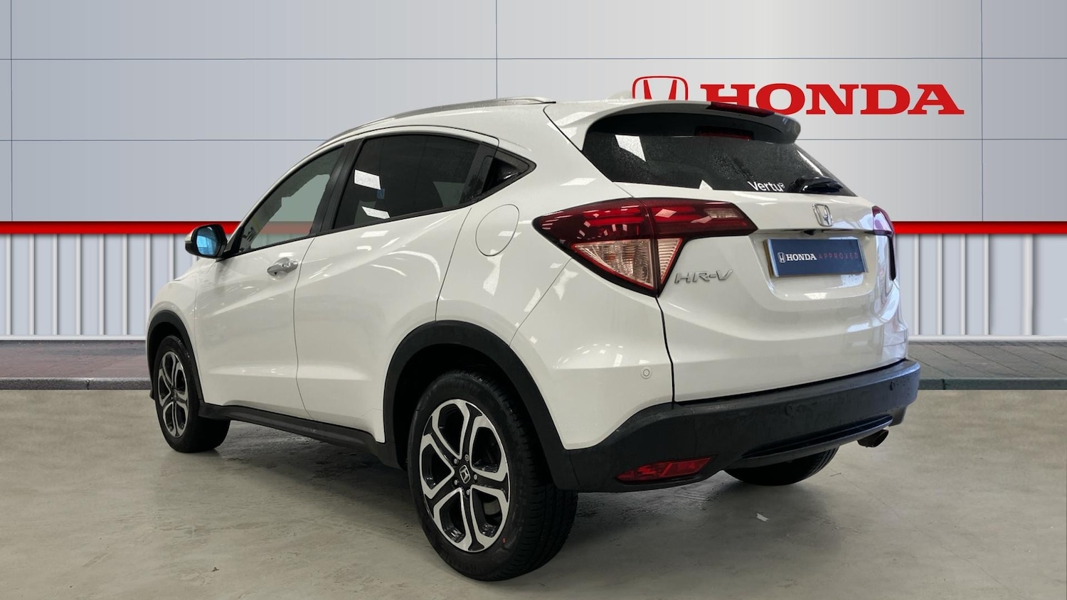 Used Honda HR-V 2018 for sale - 77337478: Photo 3