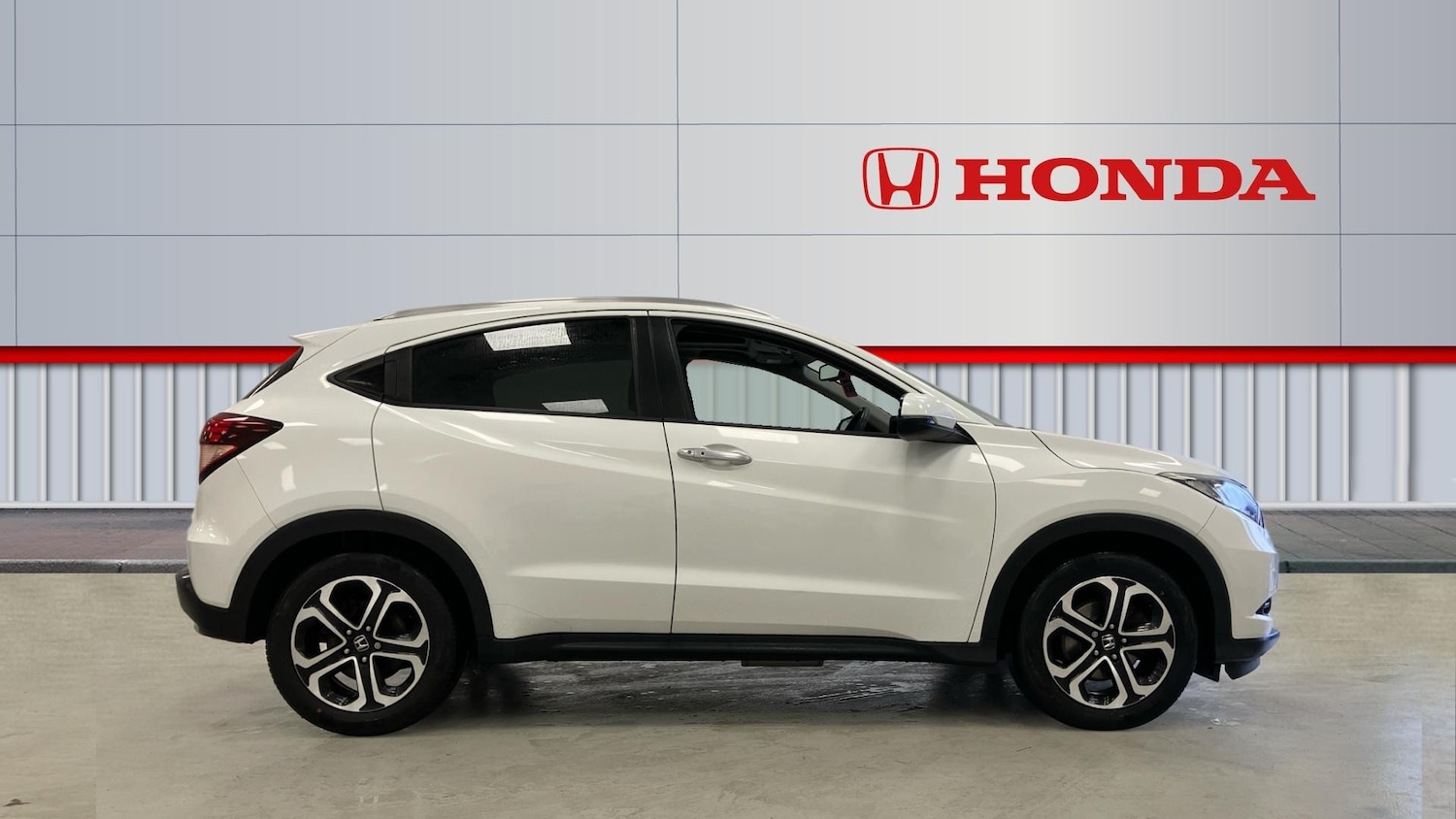 Used Honda HR-V 2018 for sale - 77337478: Photo 5