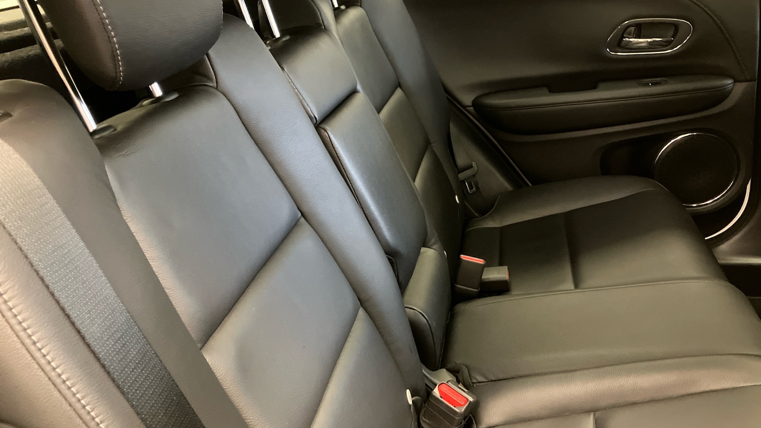 Used Honda HR-V 2018 for sale - 77337478: Photo 8