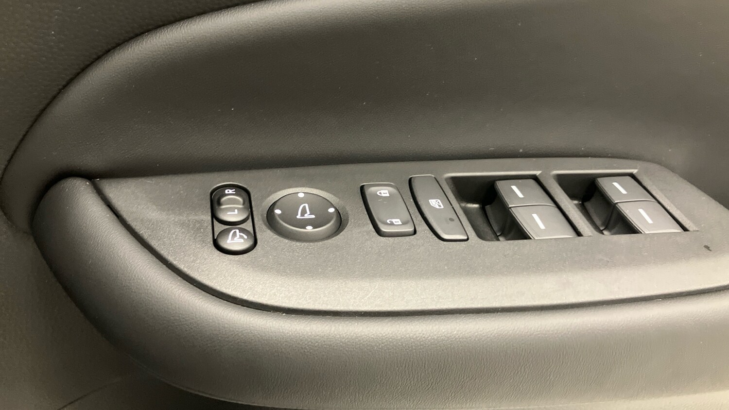 Used Honda Jazz 2025 for sale - 76553696: Photo 40