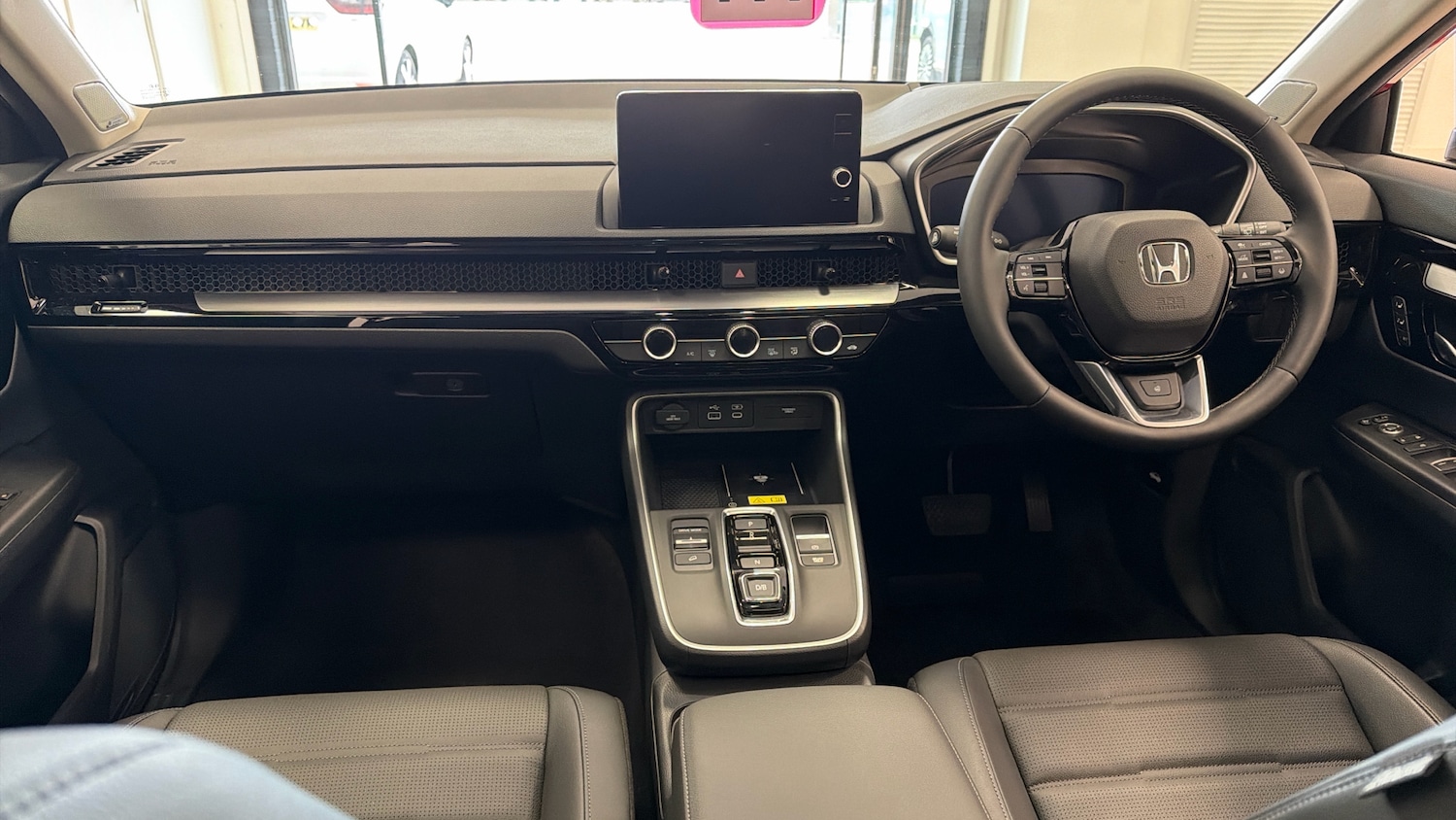 Used Honda CR-V 2025 for sale - 76131141: Photo 4