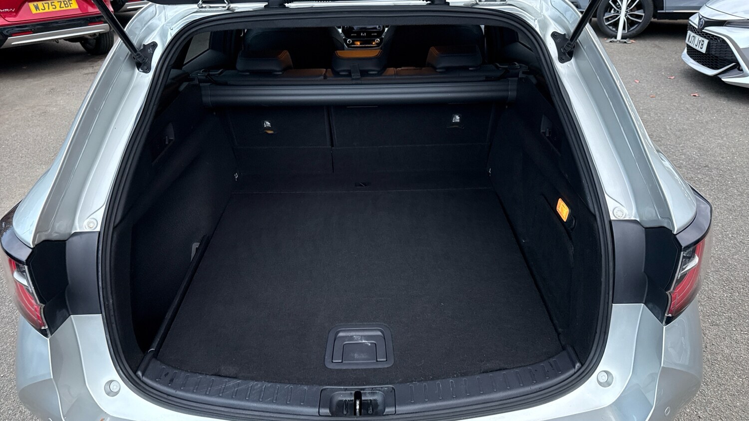 Used Toyota Corolla 2020 for sale - 76287846: Photo 13