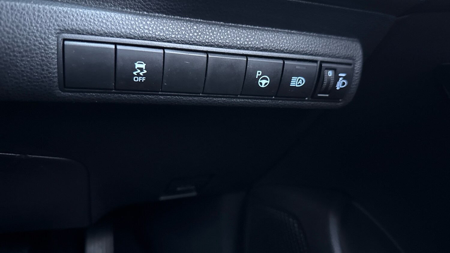 Used Toyota Corolla 2020 for sale - 76287846: Photo 29