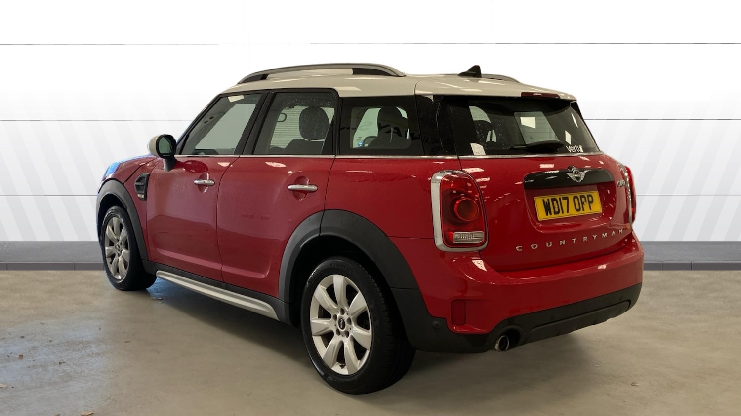 Used MINI Countryman 2017 for sale - 77103980: Photo 2