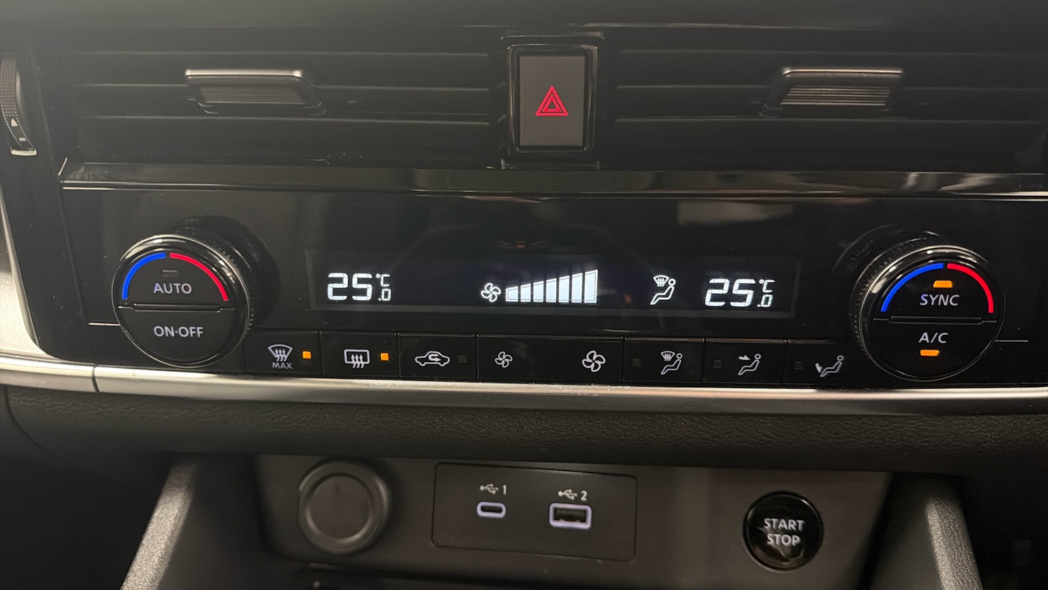 Used Nissan X-Trail 2024 for sale - 76452647: Photo 28