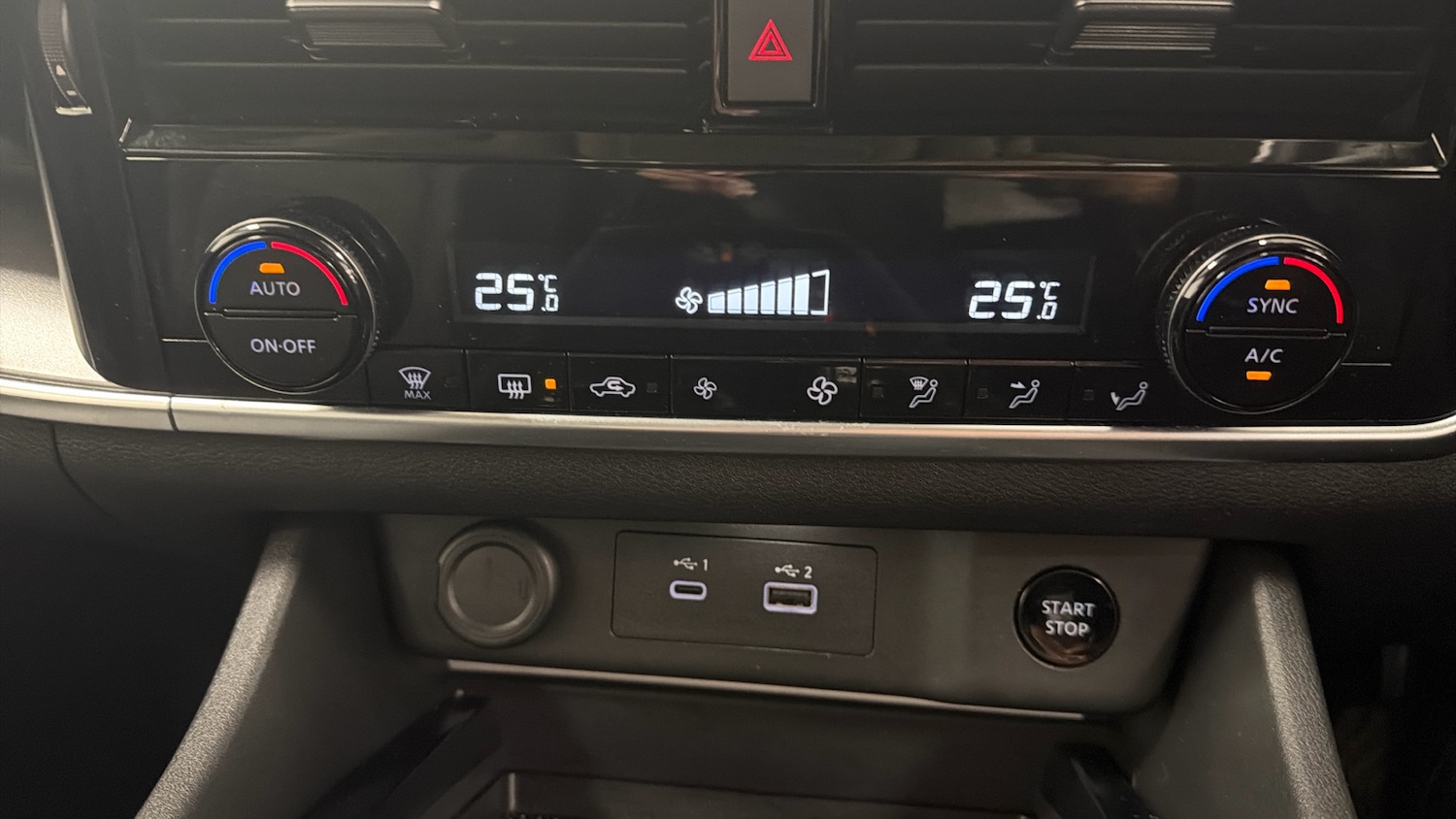 Used Nissan X-Trail 2024 for sale - 76452647: Photo 29