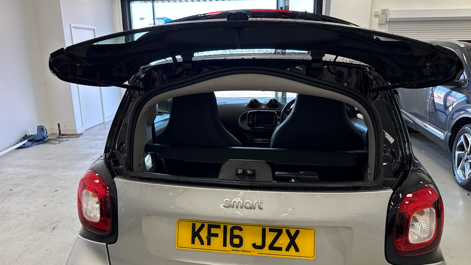Used smart fortwo 2016 for sale - 76078015: Photo 15