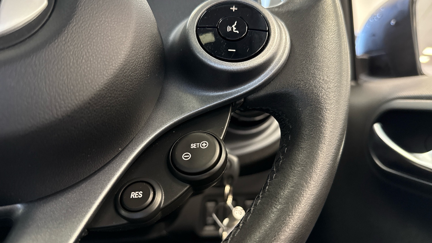 Used smart fortwo 2016 for sale - 76078015: Photo 27
