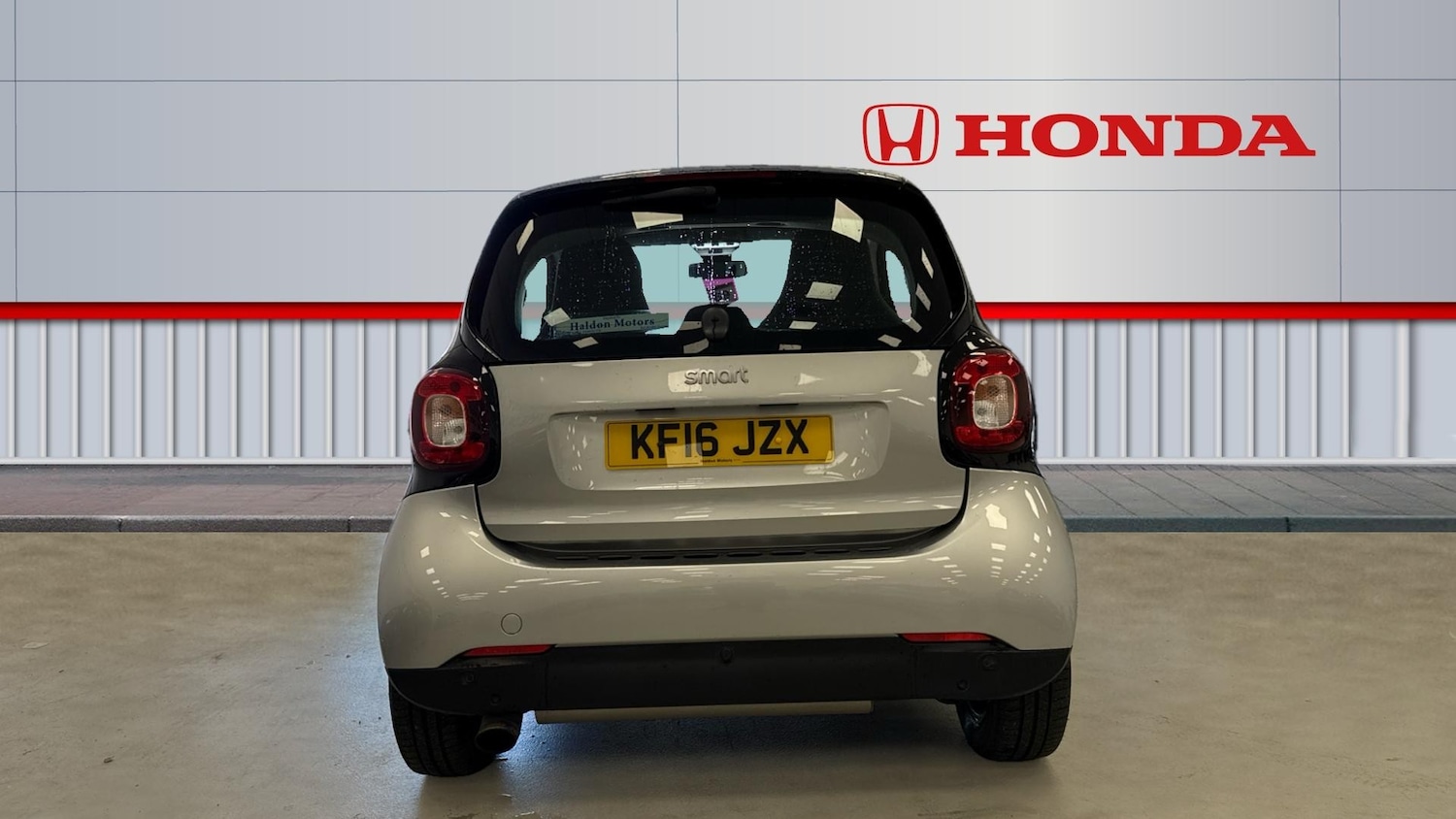 Used smart fortwo 2016 for sale - 76078015: Photo 7