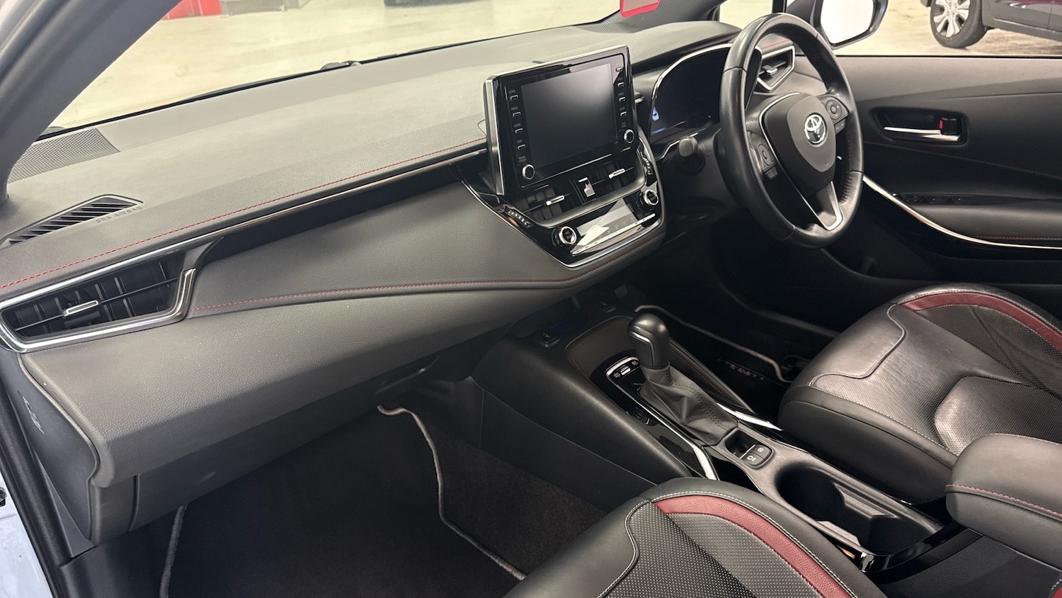 Used Toyota Corolla 2021 for sale - 76287810: Photo 2