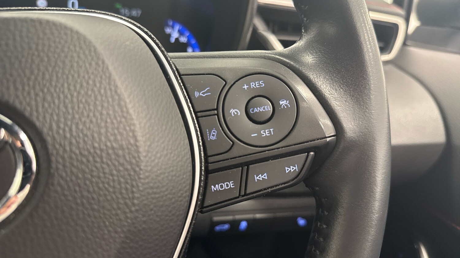 Used Toyota Corolla 2021 for sale - 76287810: Photo 24