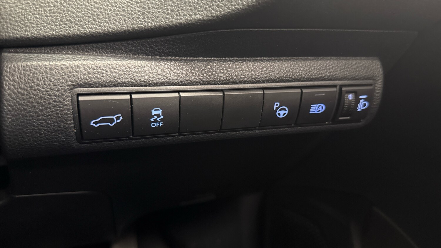 Used Toyota Corolla 2021 for sale - 76287810: Photo 27