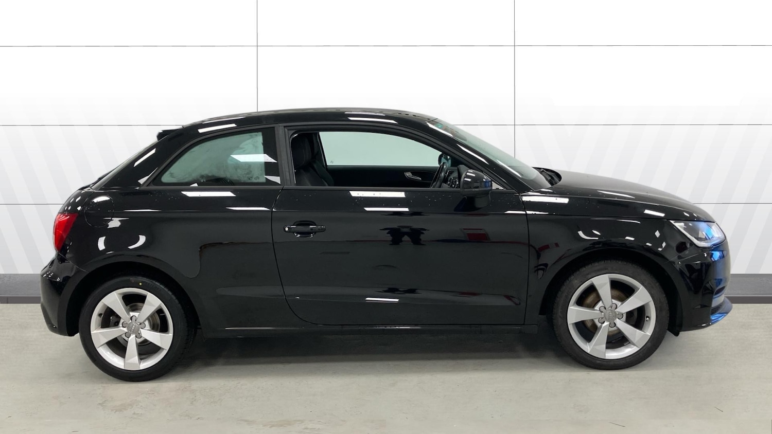 Used Audi A1 2016 for sale - 77326014: Photo 5