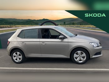Used Skoda Fabia 2015 for sale - 75919432: Photo