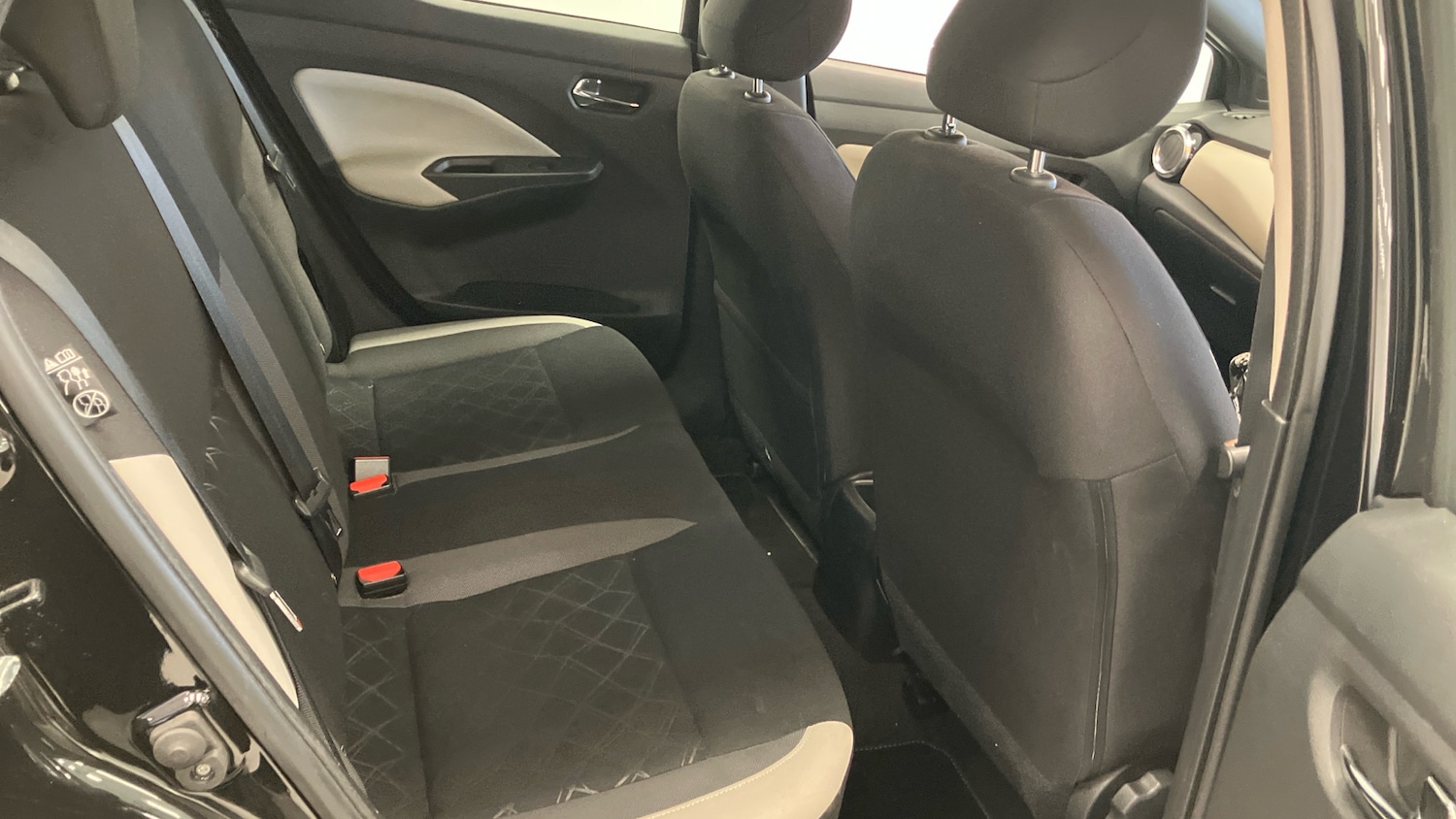 Used Nissan Micra 2019 for sale - 77104476: Photo 24