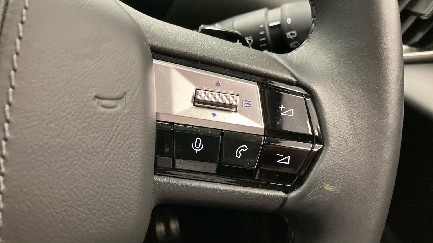 Used DS Automobiles DS 3 2024 for sale - 77135663: Photo 20