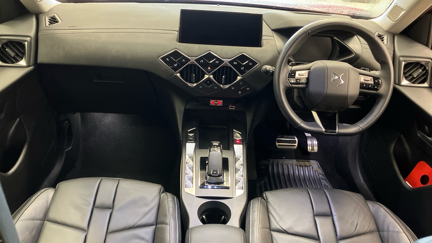 Used DS Automobiles DS 3 2024 for sale - 77135663: Photo 4