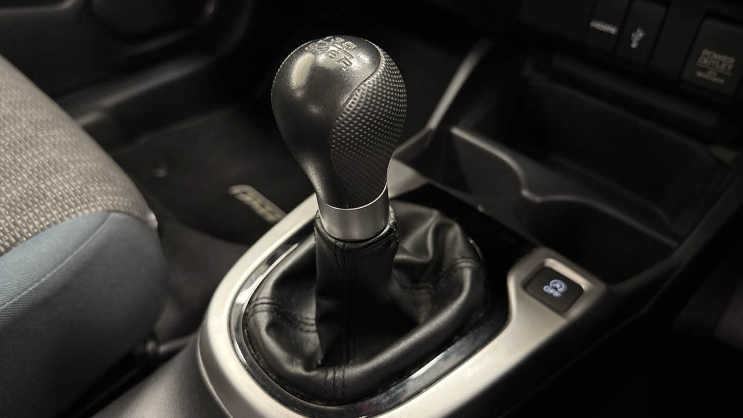 Used Honda Jazz 2015 for sale - 76287844: Photo 15