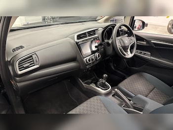 Used Honda Jazz 2015 for sale - 76287844: Photo