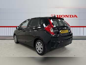 Used Honda Jazz 2015 for sale - 76287844: Photo