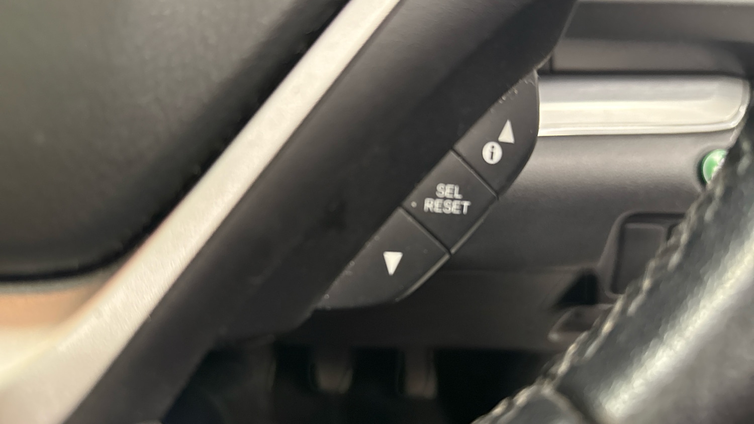 Used Honda CR-V 2018 for sale - 76568399: Photo 25