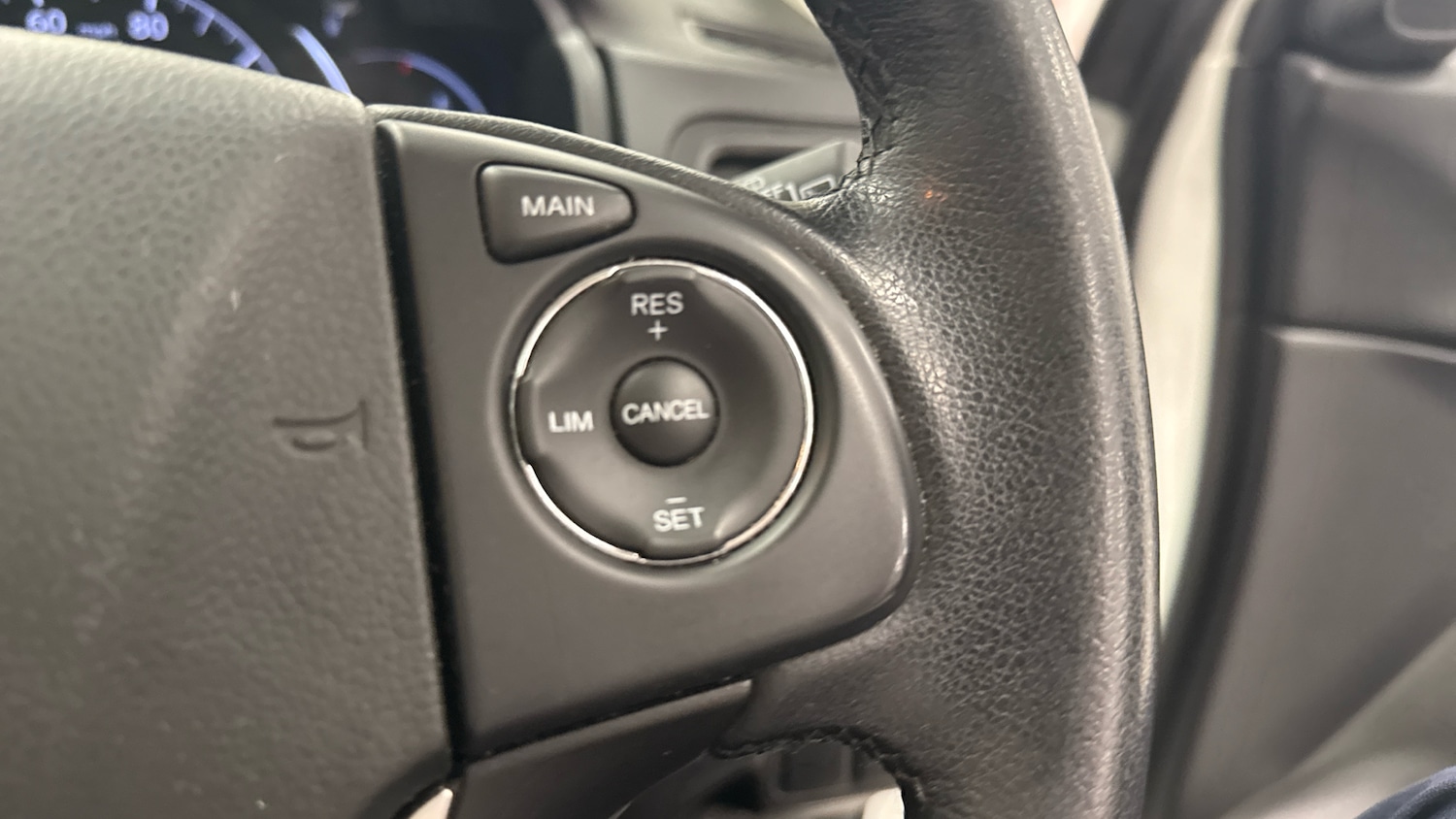 Used Honda CR-V 2018 for sale - 76568399: Photo 27