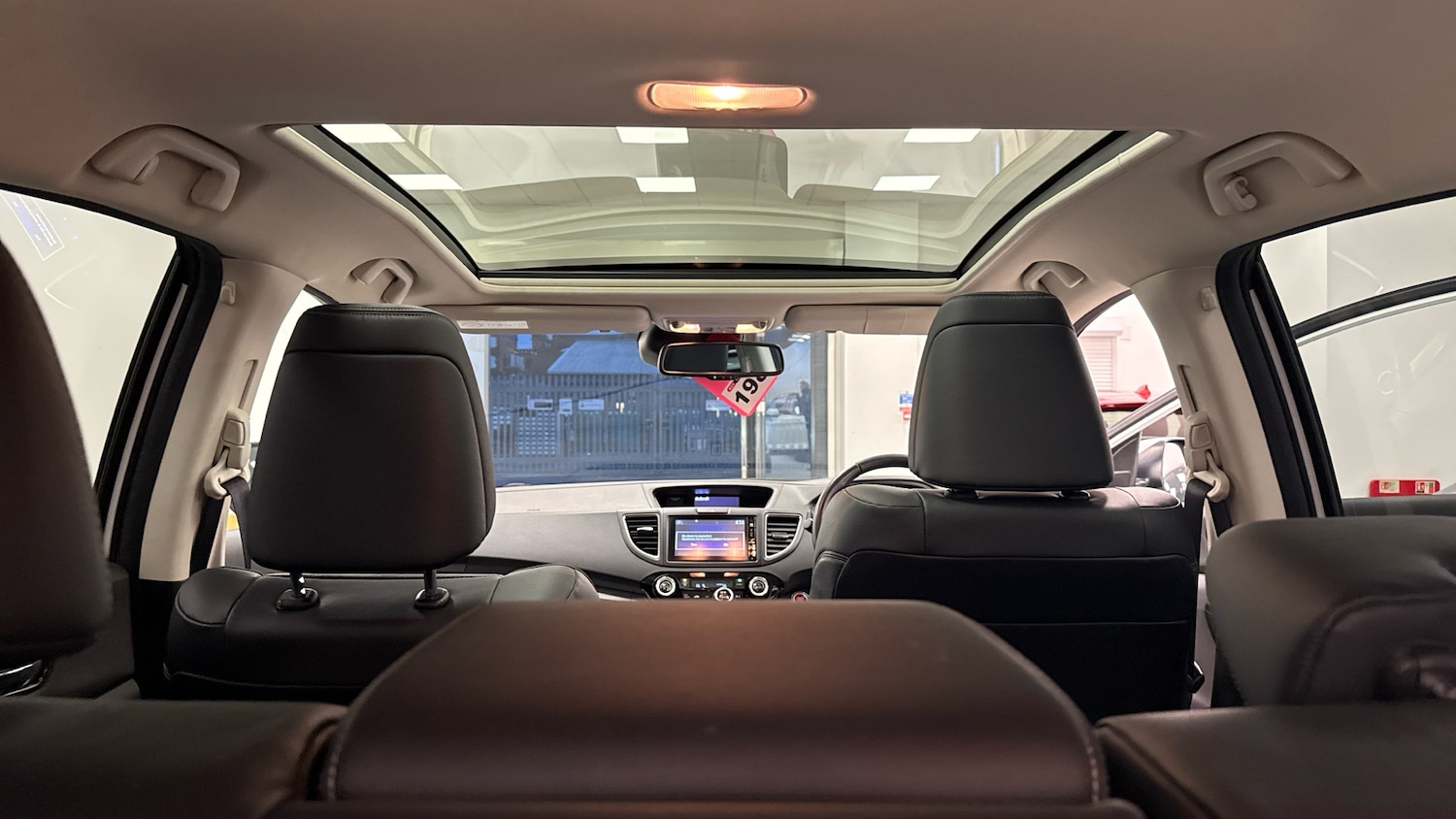 Used Honda CR-V 2018 for sale - 76568399: Photo 35