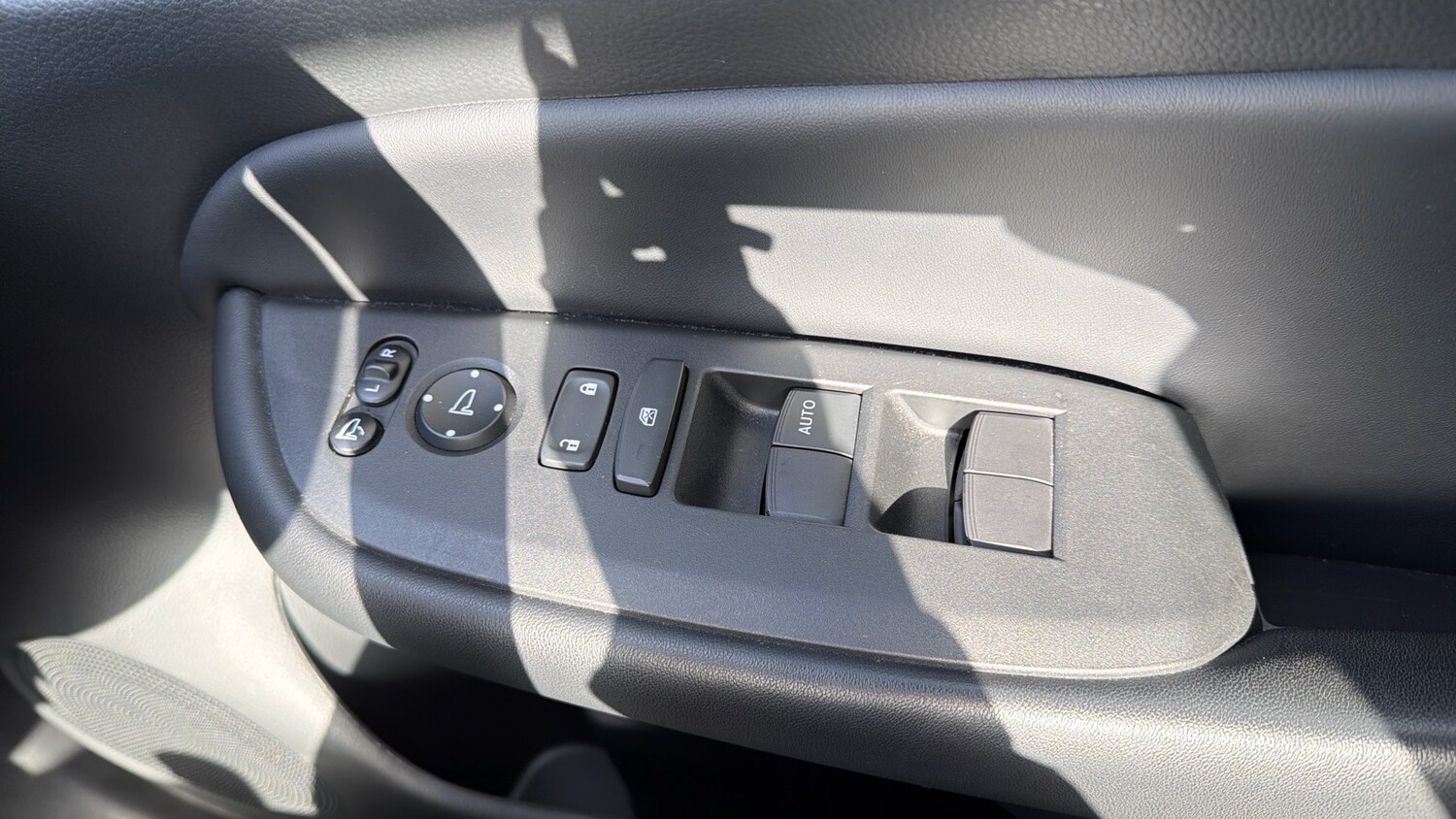 Used Honda Jazz 2023 for sale - 77935118: Photo 19