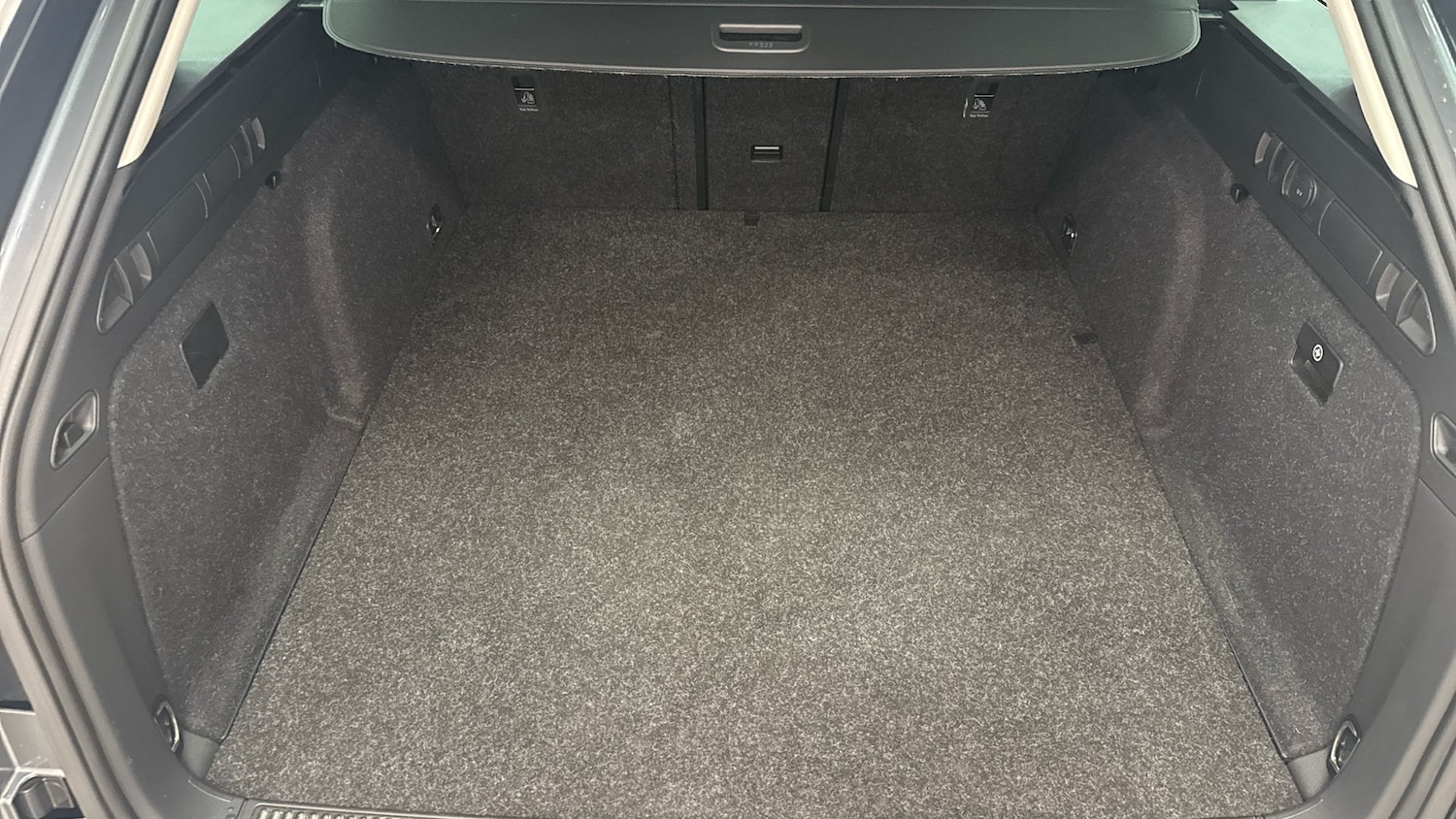 Used Skoda Superb 2023 for sale - 77300968: Photo 13