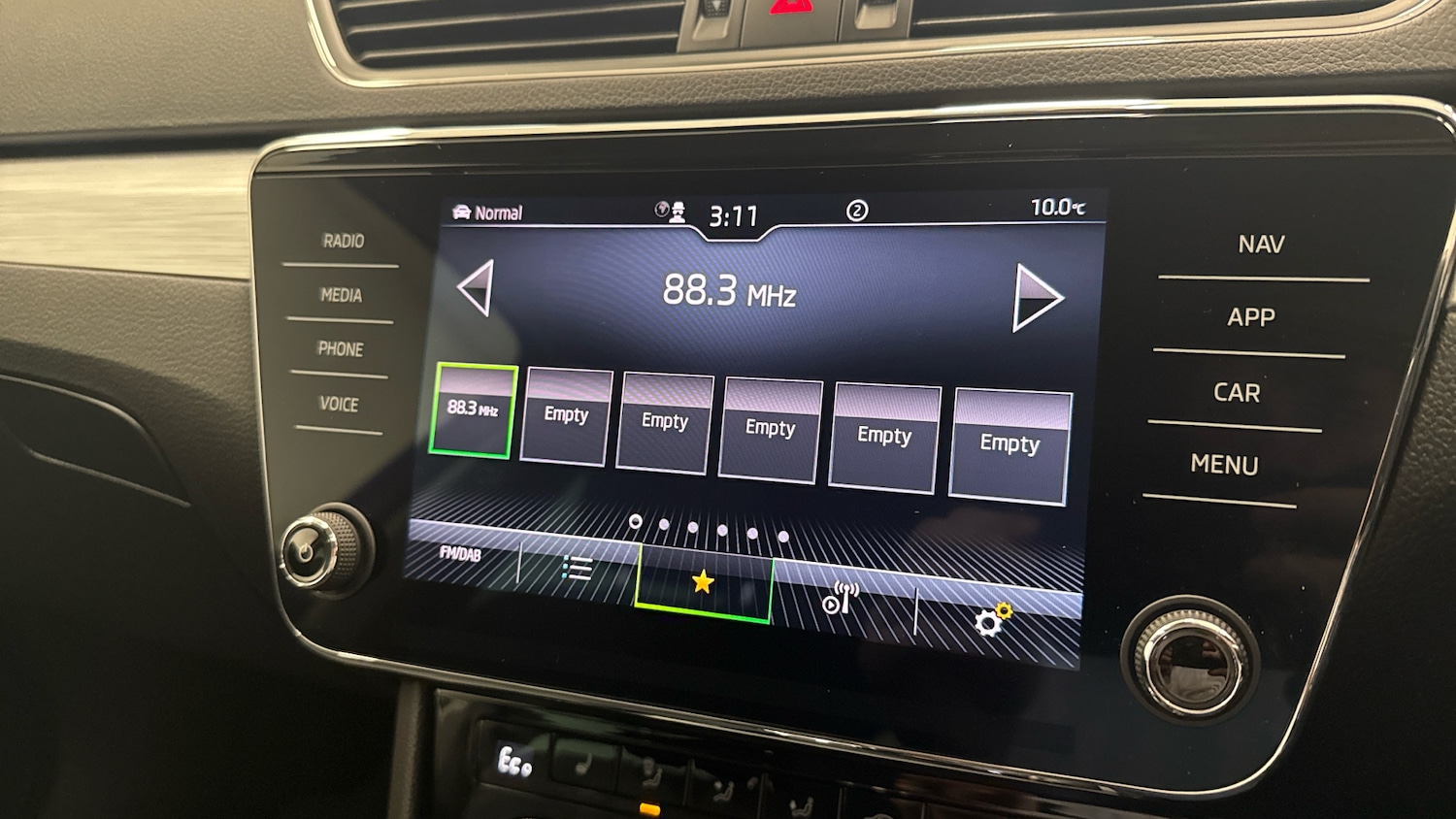 Used Skoda Superb 2023 for sale - 77300968: Photo 27