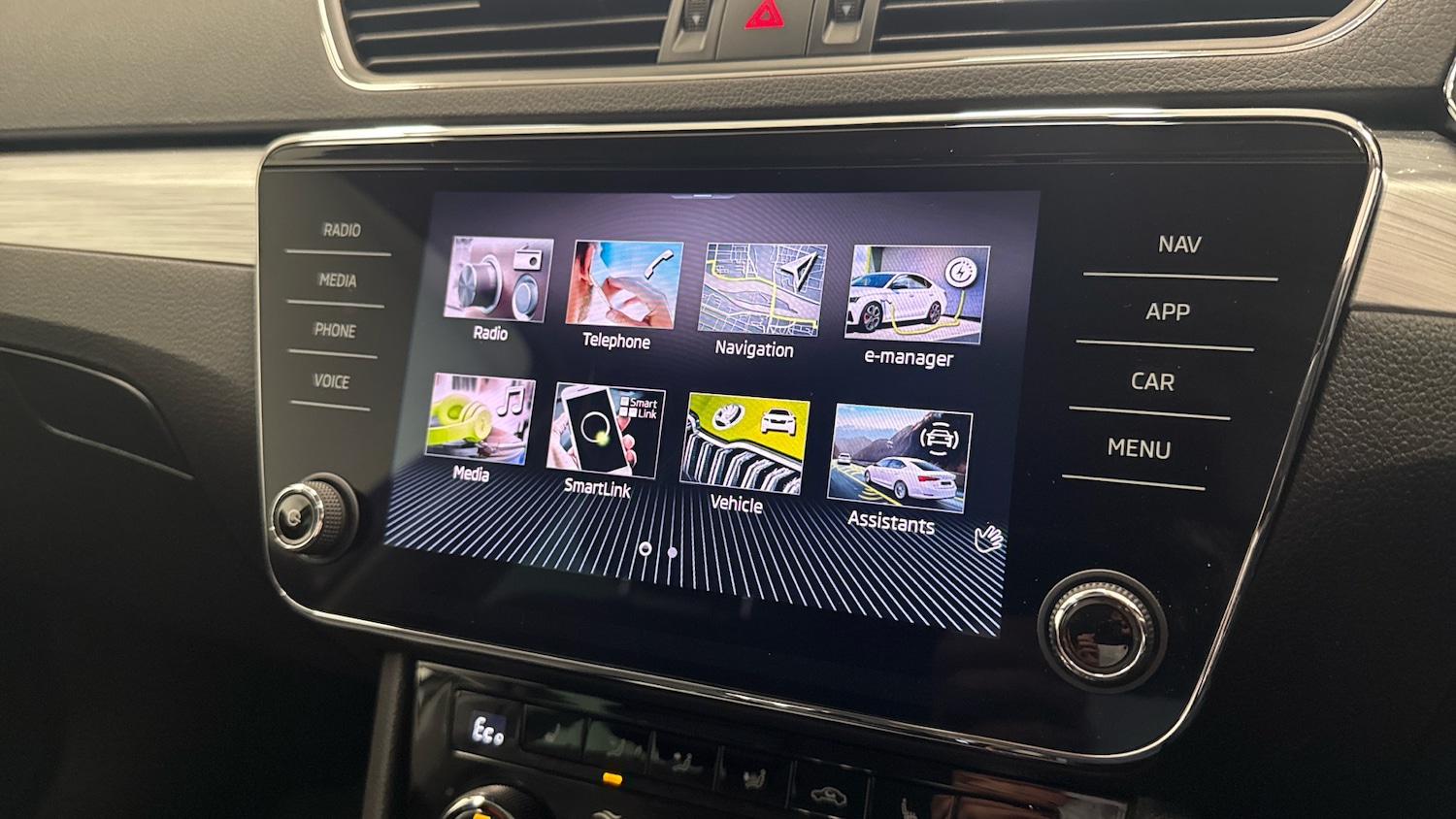 Used Skoda Superb 2023 for sale - 77300968: Photo 35