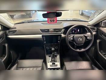 Used Skoda Superb 2023 for sale - 77300968: Photo