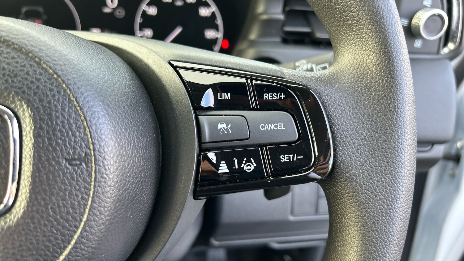 Used Honda HR-V 2024 for sale - 76461692: Photo 14