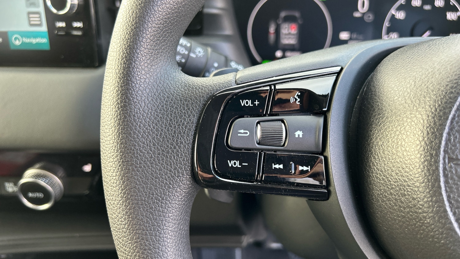 Used Honda HR-V 2024 for sale - 76461692: Photo 15