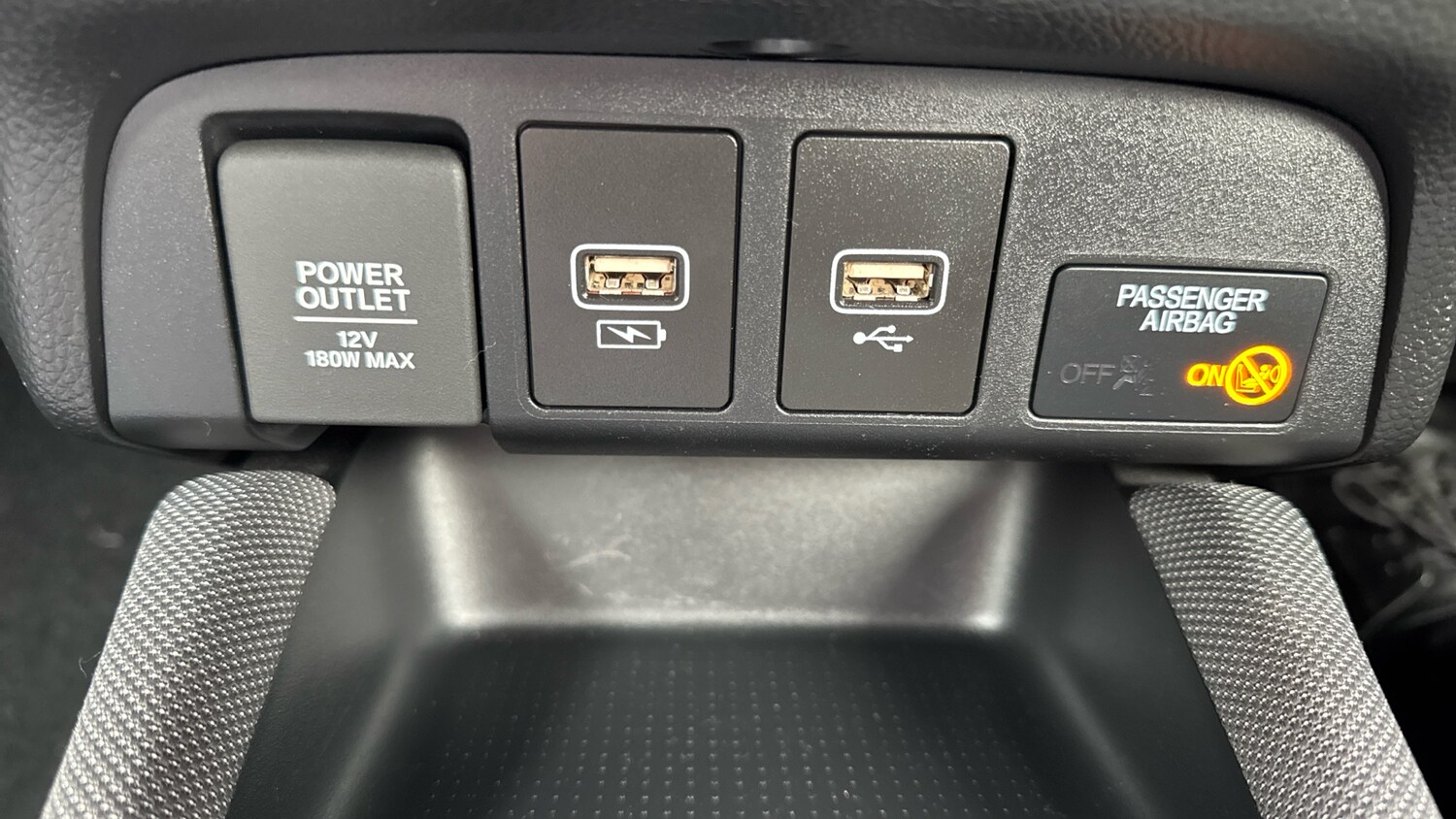 Used Honda Jazz 2022 for sale - 77935120: Photo 19