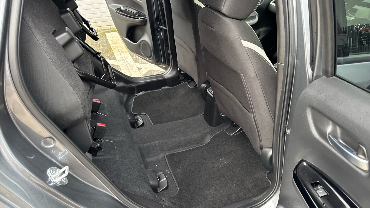 Used Honda Jazz 2022 for sale - 77935120: Photo 34