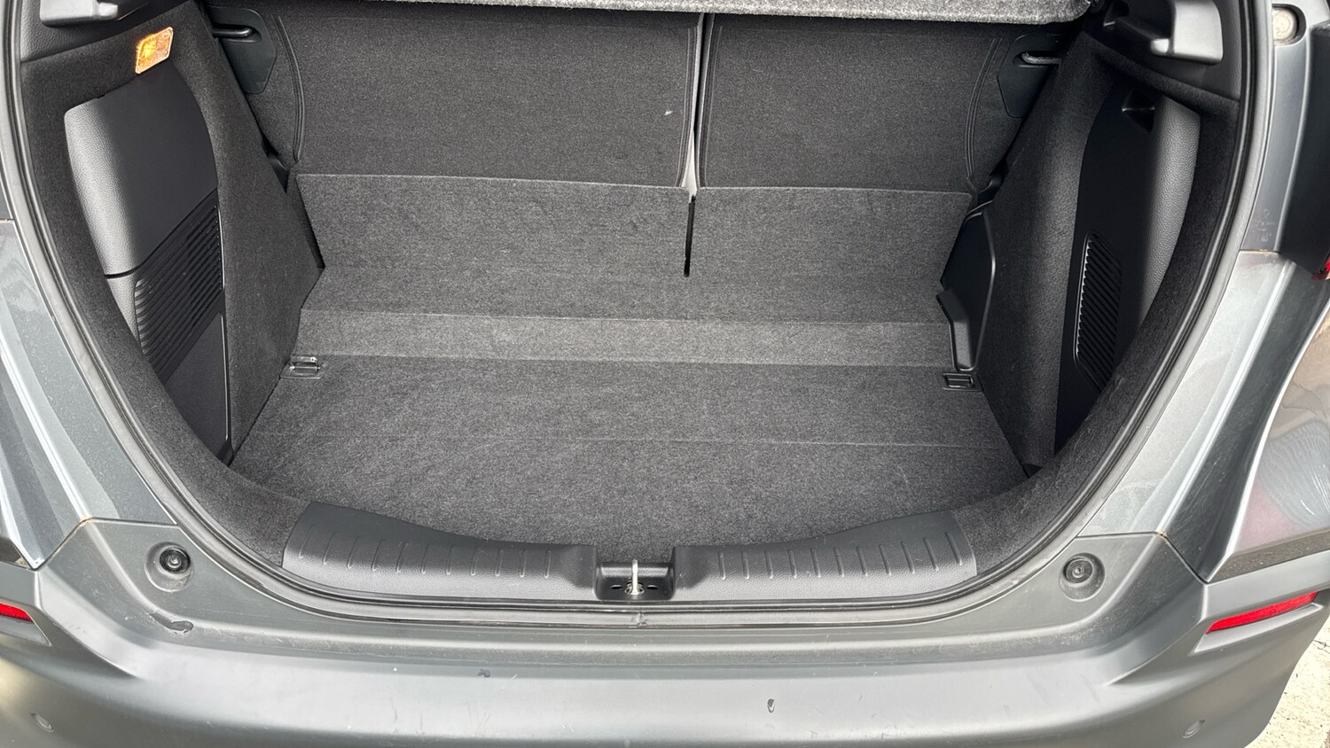 Used Honda Jazz 2022 for sale - 77935120: Photo 35