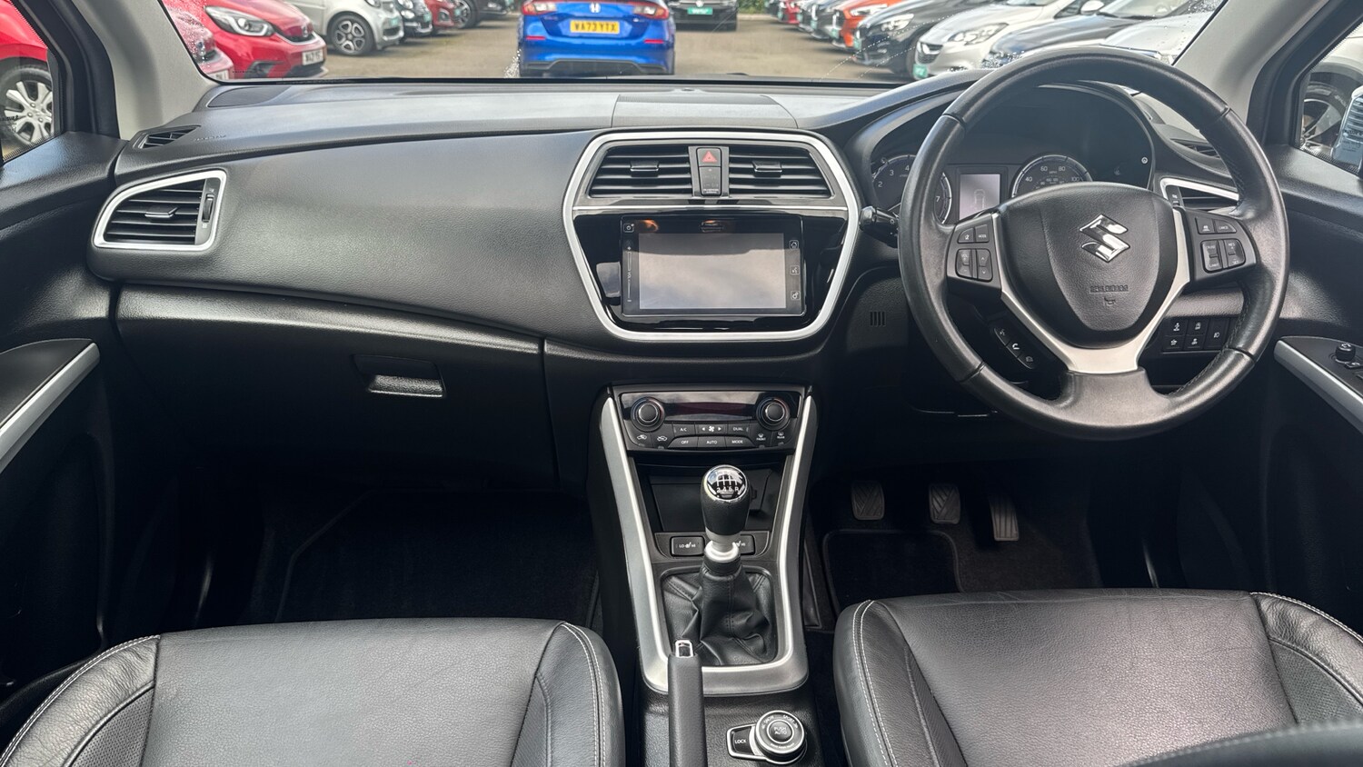 Used Suzuki SX4 S-Cross 2017 for sale - 76048904: Photo 4