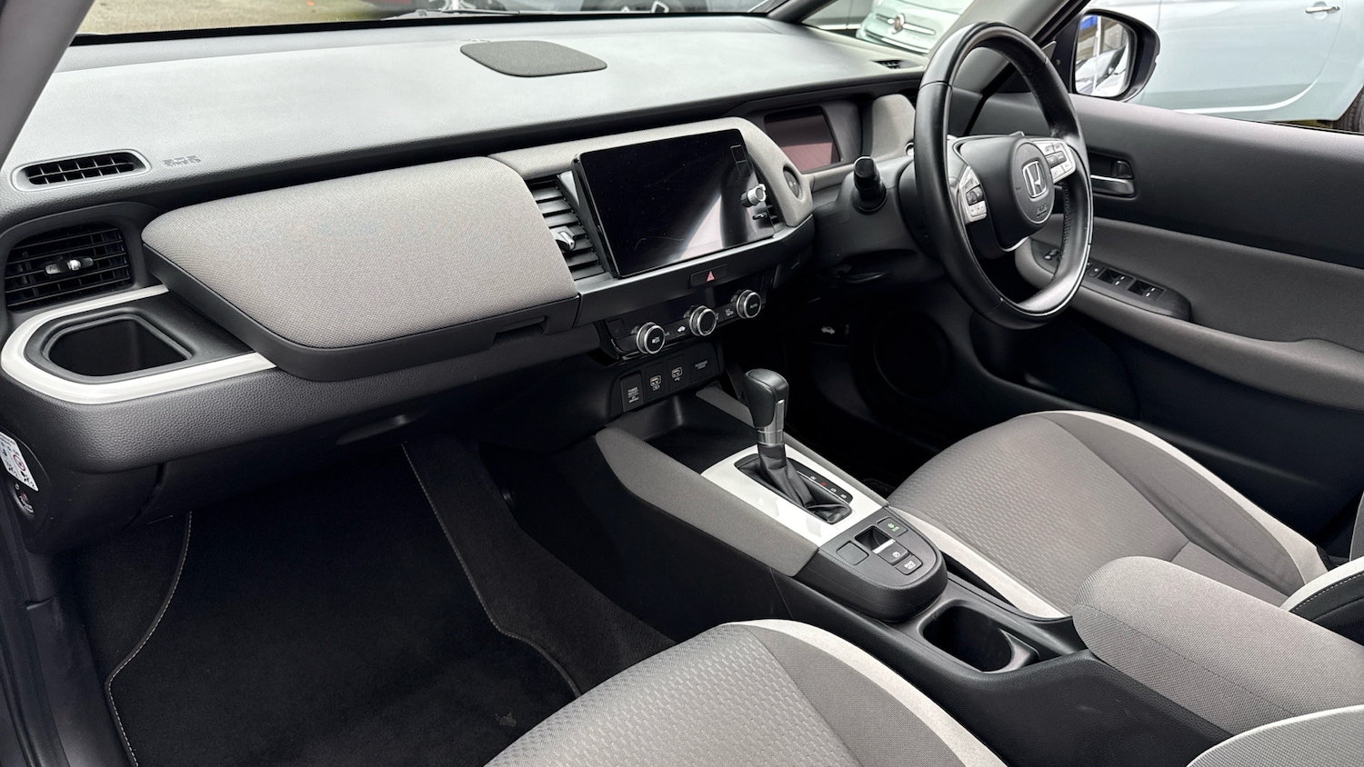 Used Honda Jazz 2022 for sale - 76224859: Photo 2