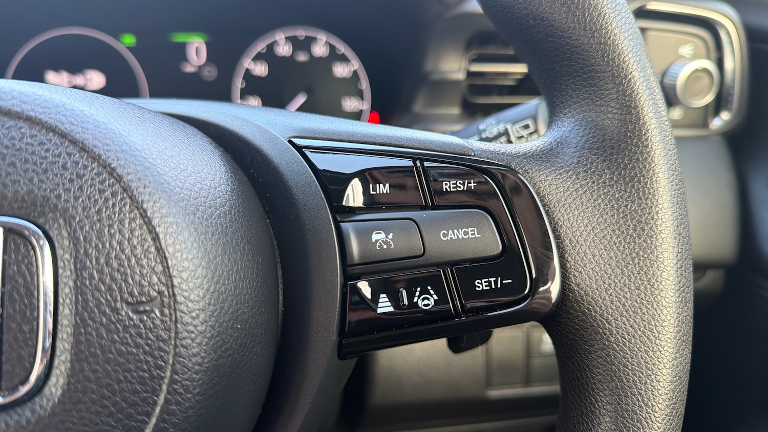 Used Honda HR-V 2023 for sale - 77802247: Photo 14