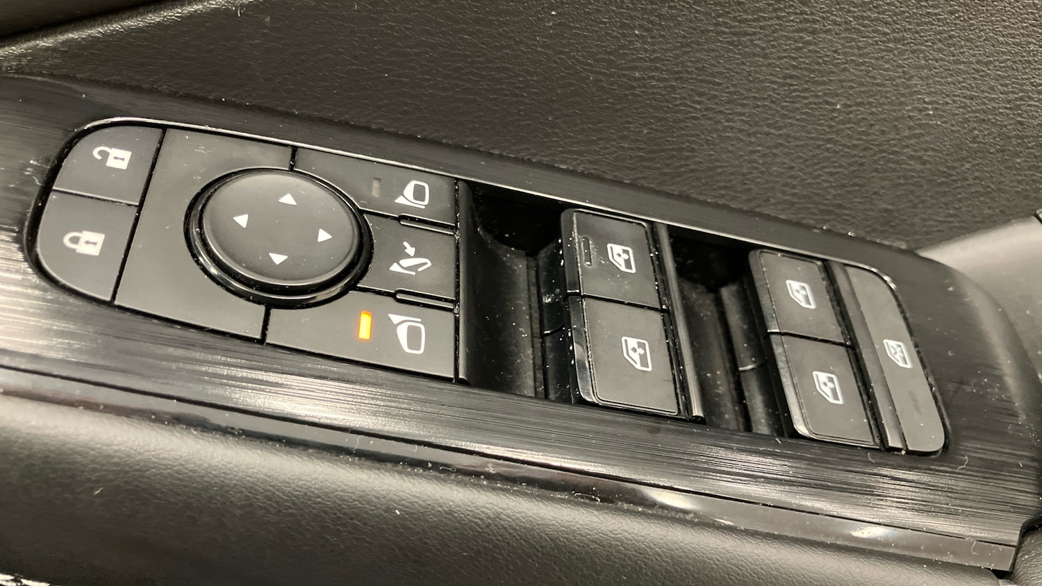 Used Nissan Qashqai 2021 for sale - 76612502: Photo 25