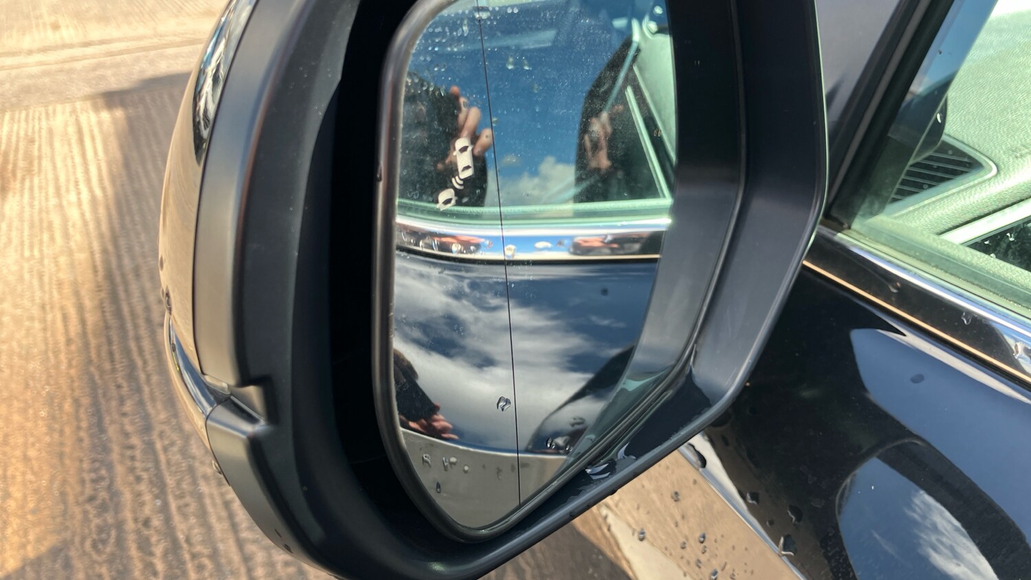 Used Honda CR-V 2023 for sale - 77900892: Photo 32