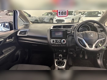 Used Honda Jazz 2020 for sale - 78918104: Photo